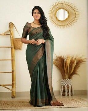 women saree with zari border