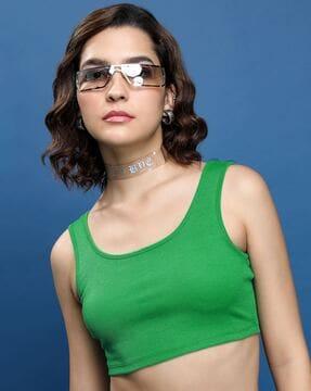 women scoop-neck crop top