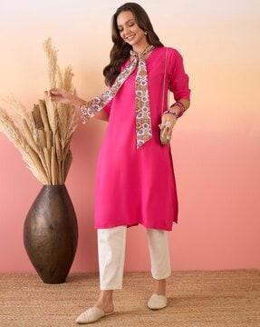 women self-design straight kurta