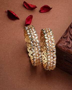 women set of 2 gold-plated kundan broad bangles