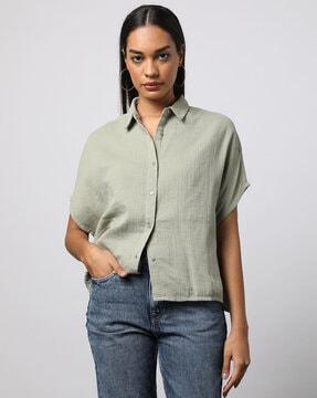 women shirt with extended sleeves