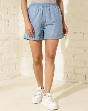 women shorts with elasticated waistband