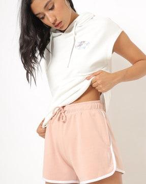 women shorts with insert pockets