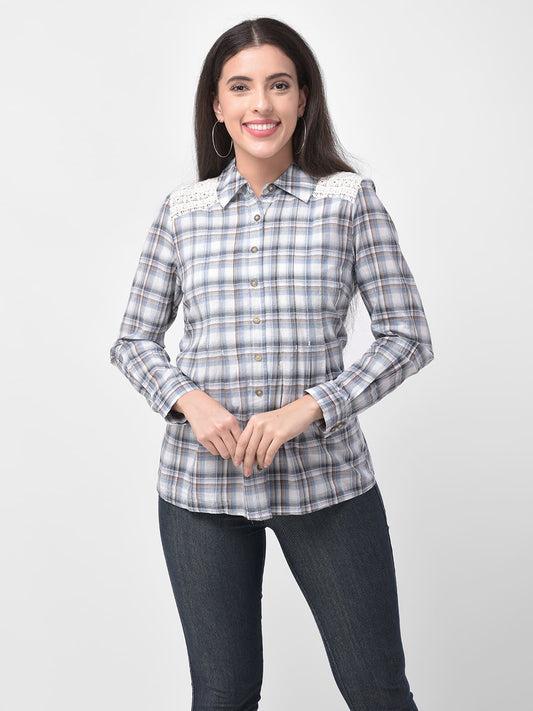 women shoulder lace patch detail blue checkered shirt