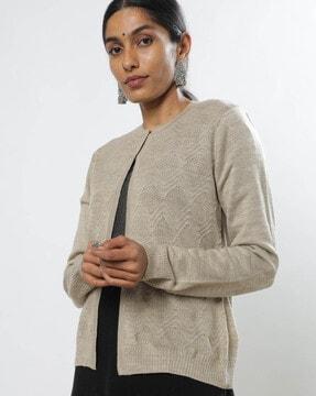 women shrug with ribbed hems