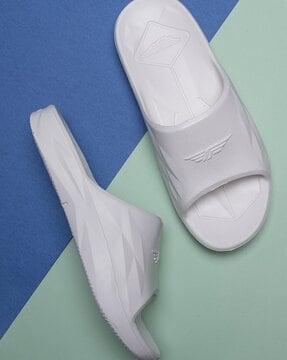 women sliders with logo embossed