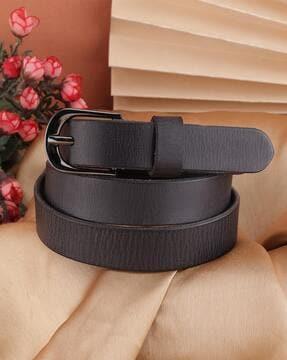 women slim belt with tang-buckle closure