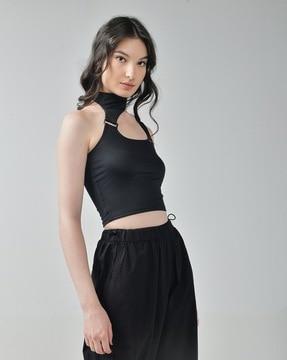 women slim fit crop top