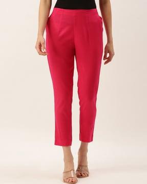 women slim fit pants with insert pockets