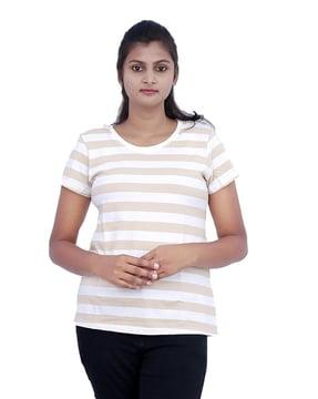 women slim fit round-neck t-shirt