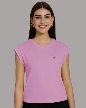 women slim fit round-neck t-shirt