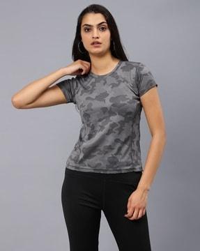 women slim fit round-neck t-shirt