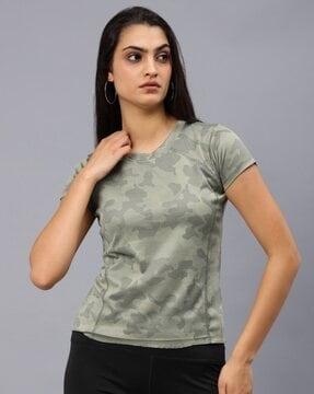 women slim fit round-neck t-shirt