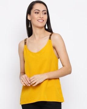 women slim fit sleeveless top