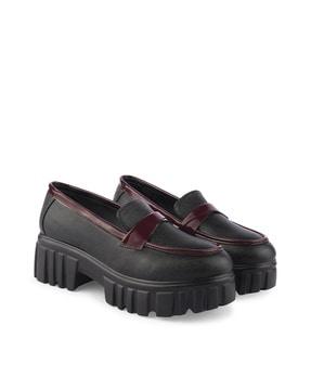 women slip-on chunky heeled shoes