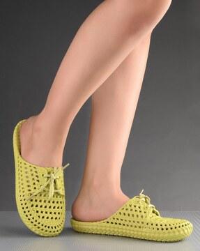 women slip-on clogs with lace fastening