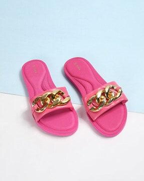 women slip-on flat sandals