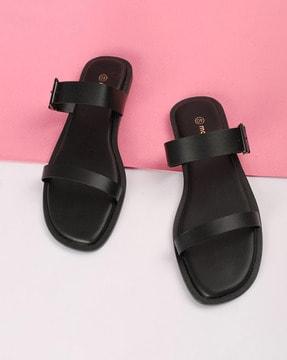 women slip-on flat sandals