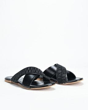 women slip-on flat sandals