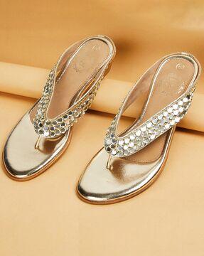 women slip-on flat sandals