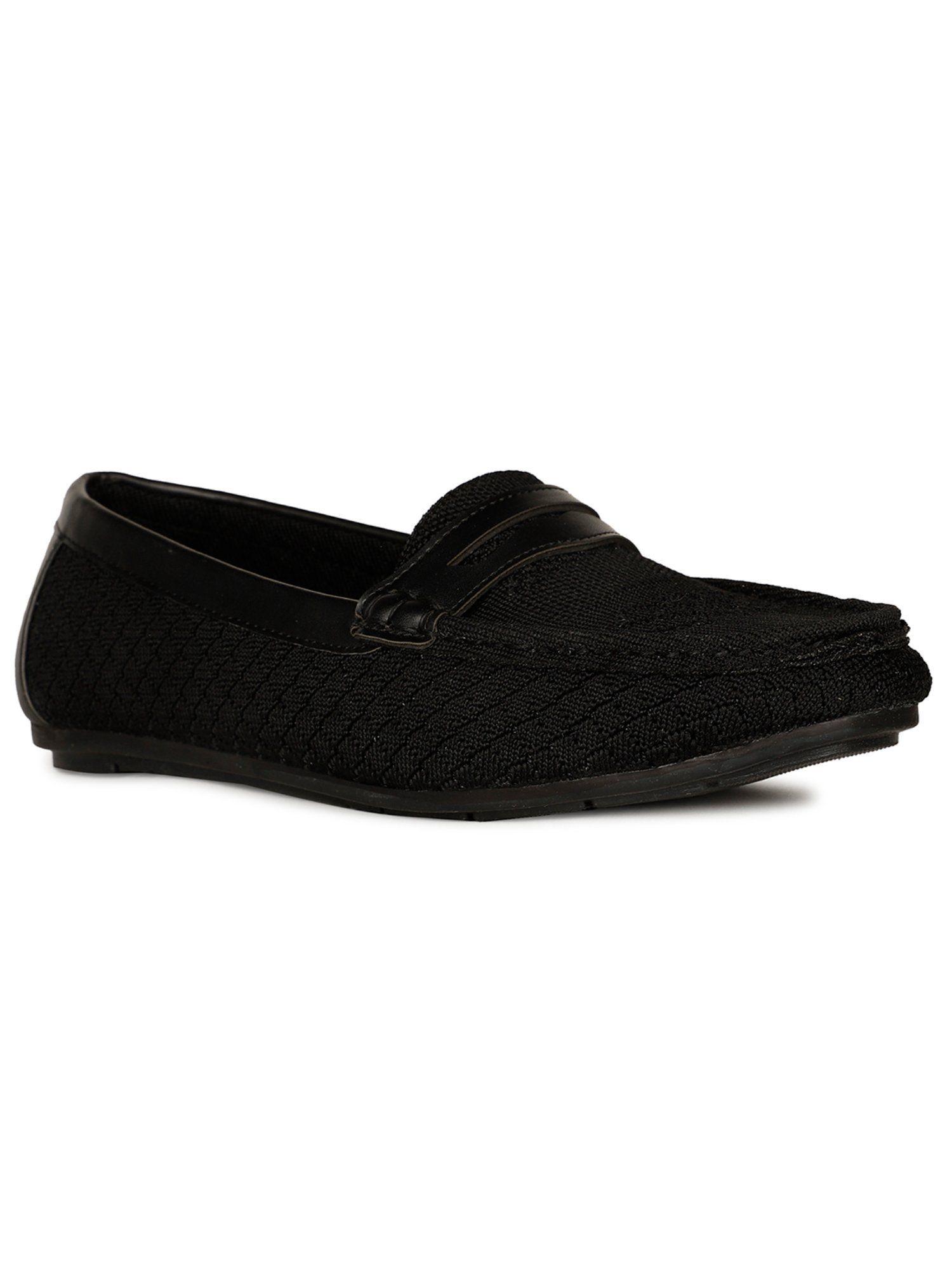 women slip-on loafers black