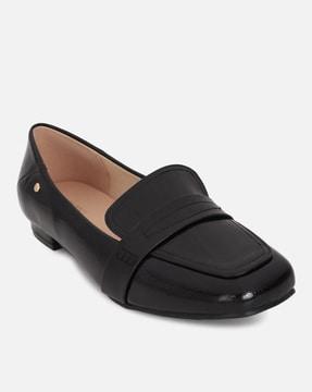 women slip-on loafers