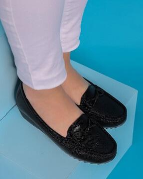 women slip-on round-toe casual shoes