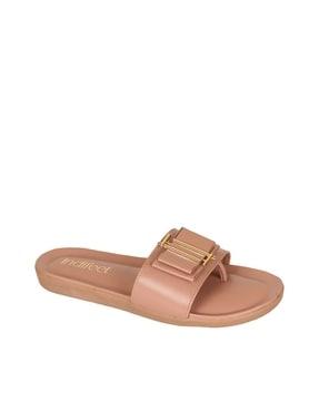 women slip-on round-toe flat sandals