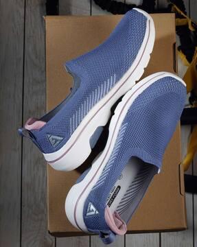 women slip-on round-toe sports shoes