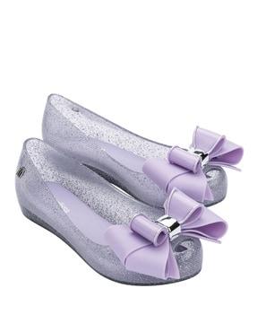 women slip-on sandals with bow applique