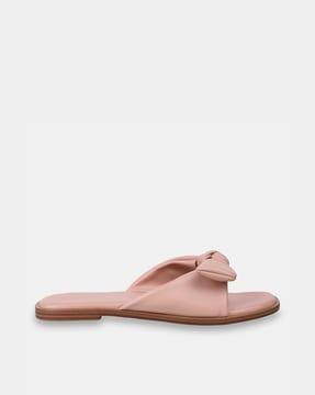 women slip-on sandals with knot accent