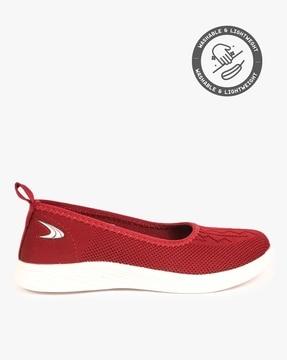 women slip-on shoes