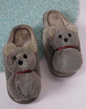 women slip-on slides with bear applique