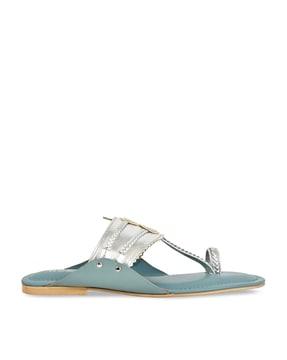 women slip-on t-strap flat sandals