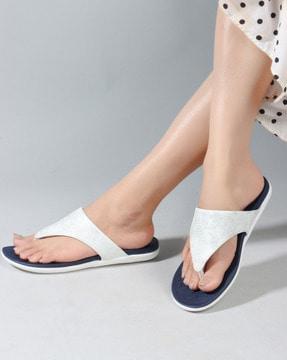 women slip-on t-strap flip-flops