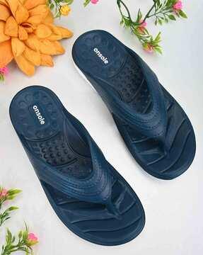 women slip-on t-strap sandals