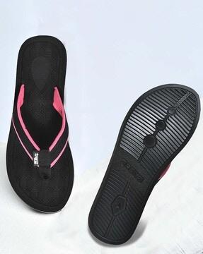 women slip-on thong flip flops