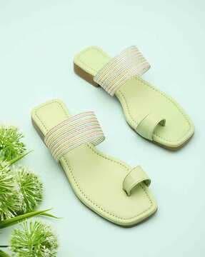 women slip-on toe-ring sandals