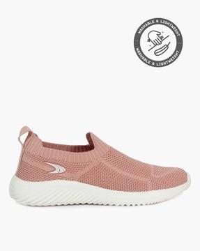 women slip-on walking shoes