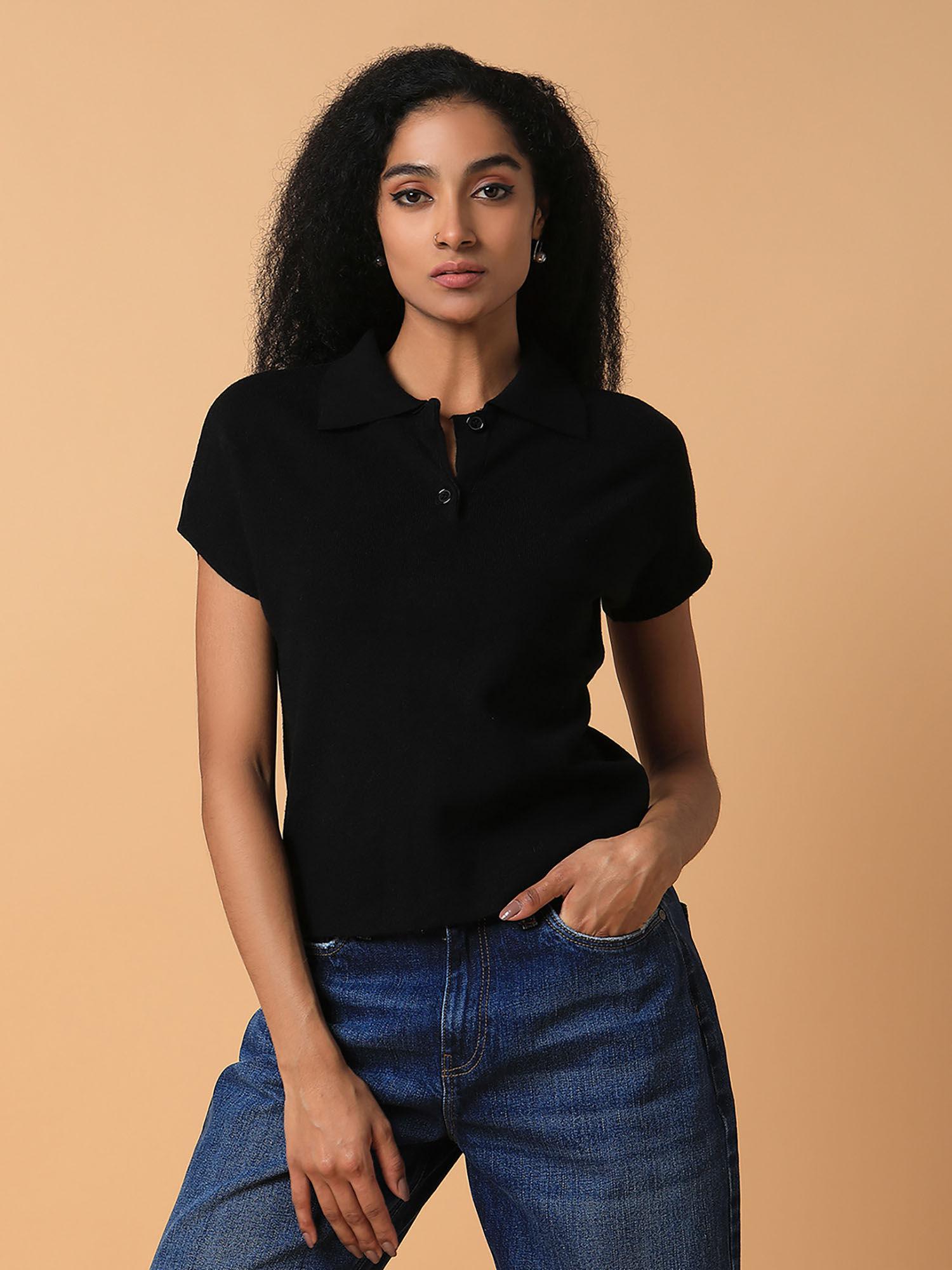 women solid black polo t-shirt