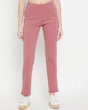 women solid fitted track pant