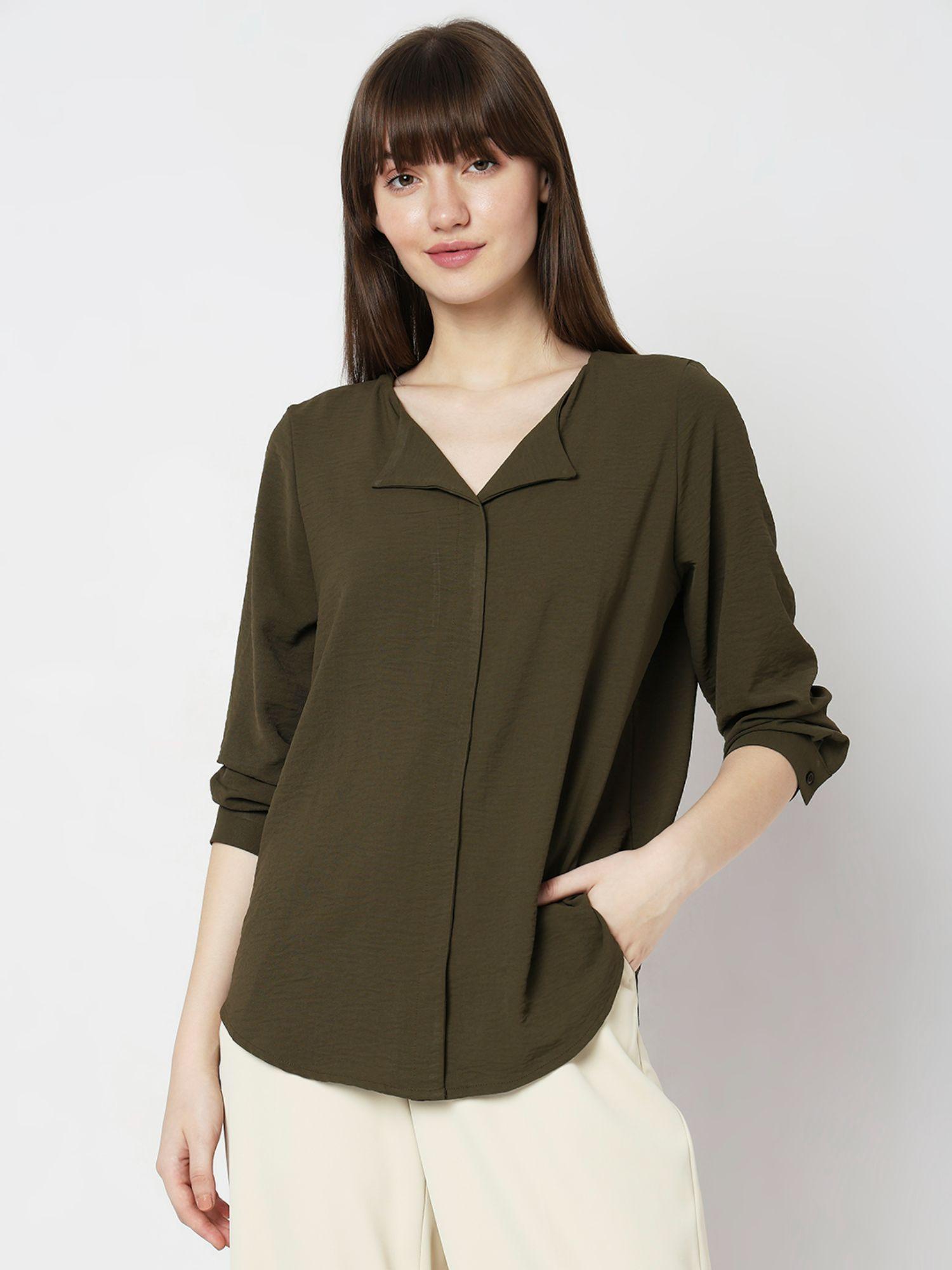 women solid green shirt