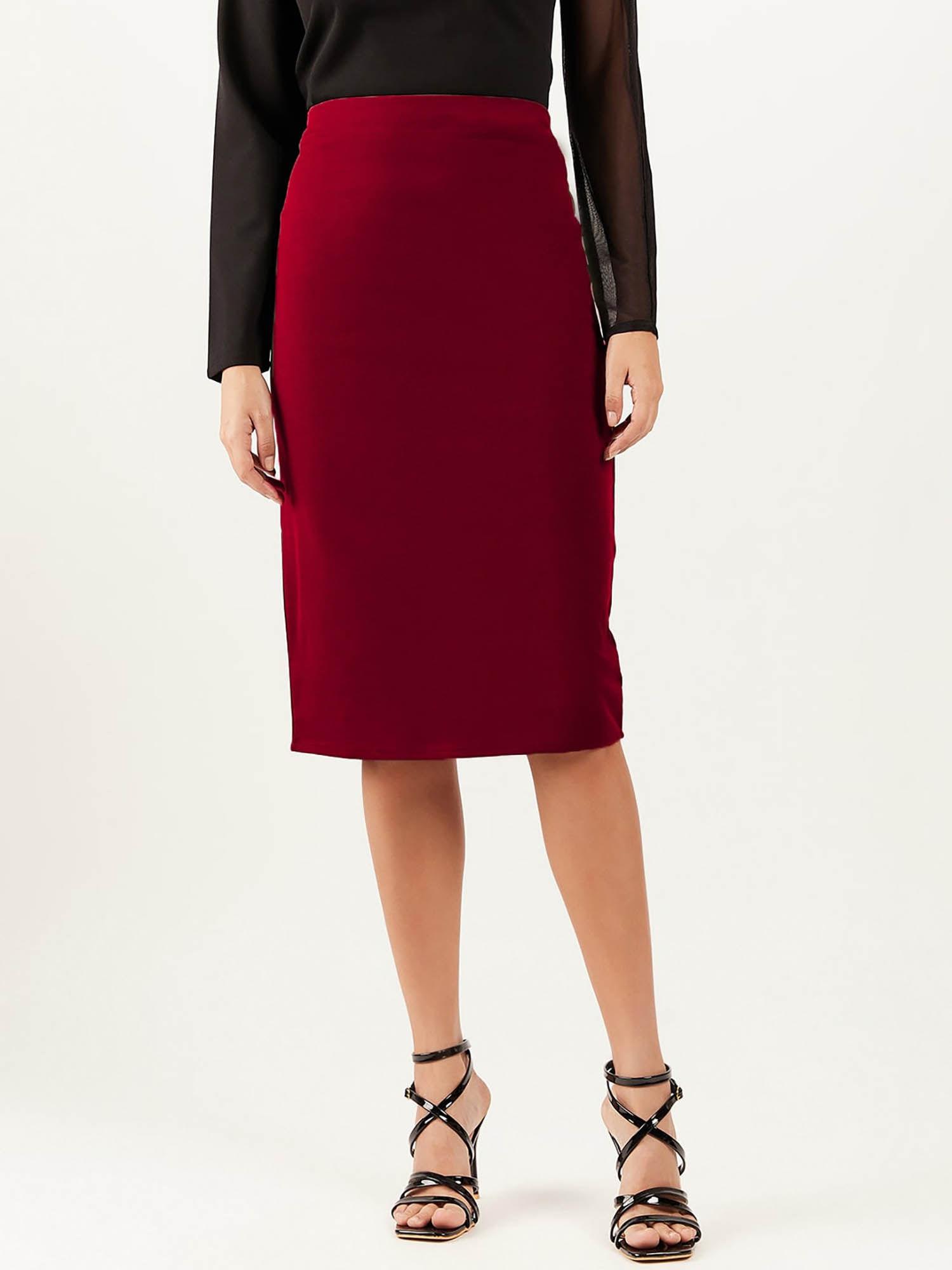 women solid maroon knee length skirt