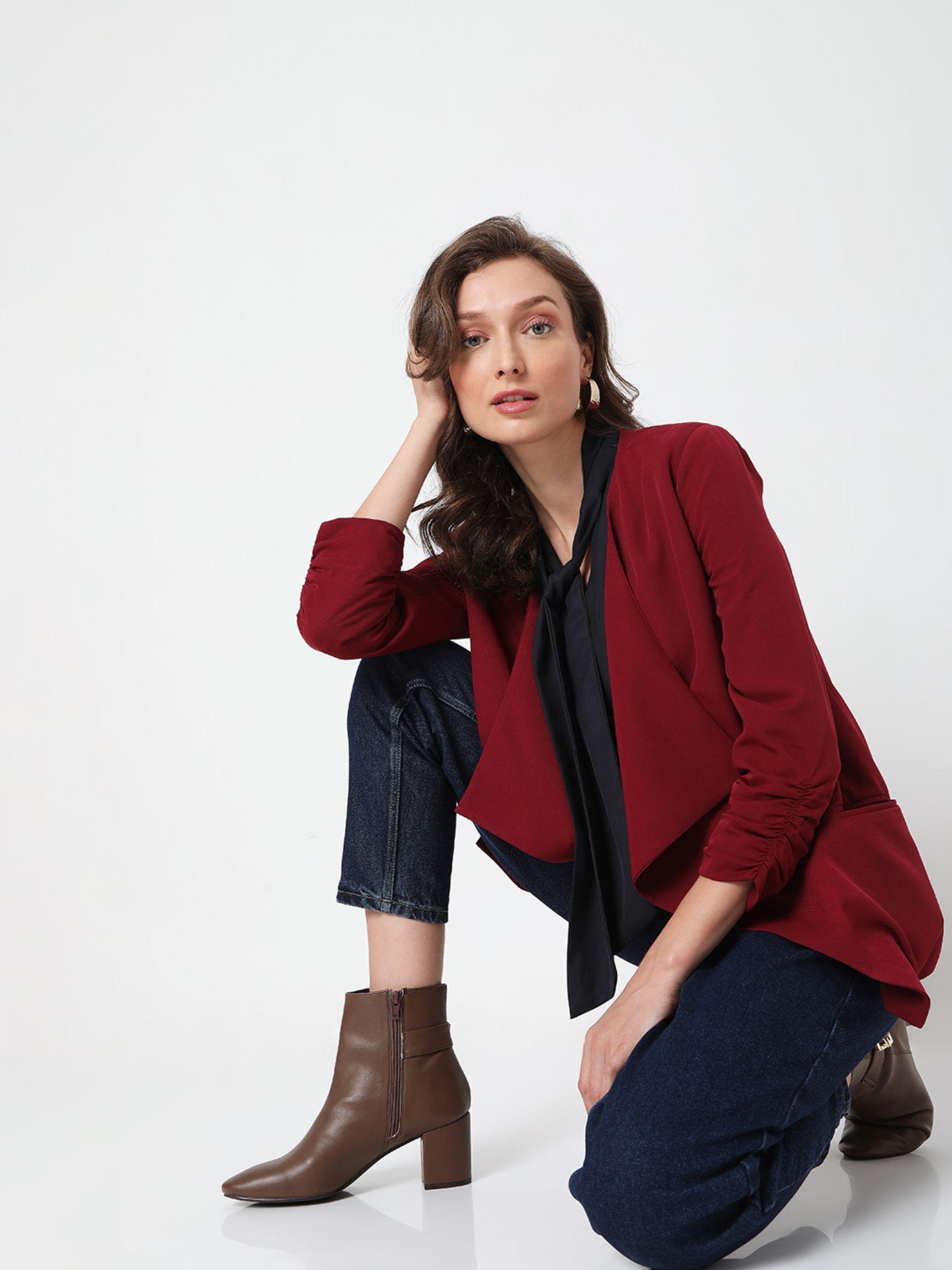 women solid maroon shrug