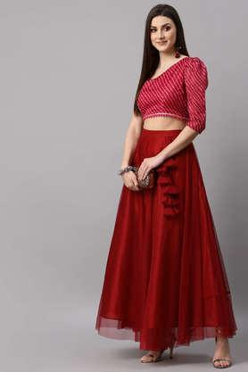 women solid net flared maxi lehenga skirt with top - maroon