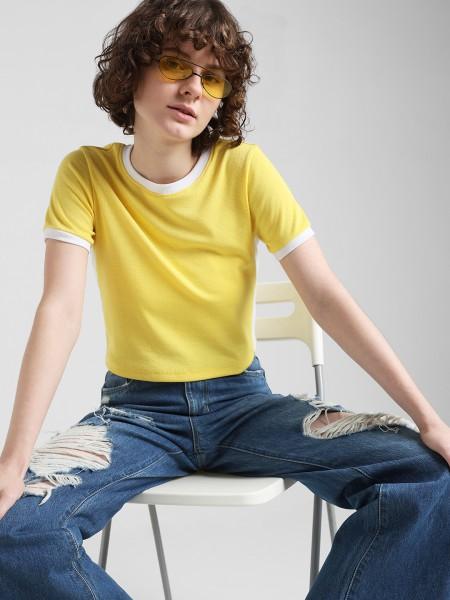 women solid round neck cotton blend yellow t-shirt