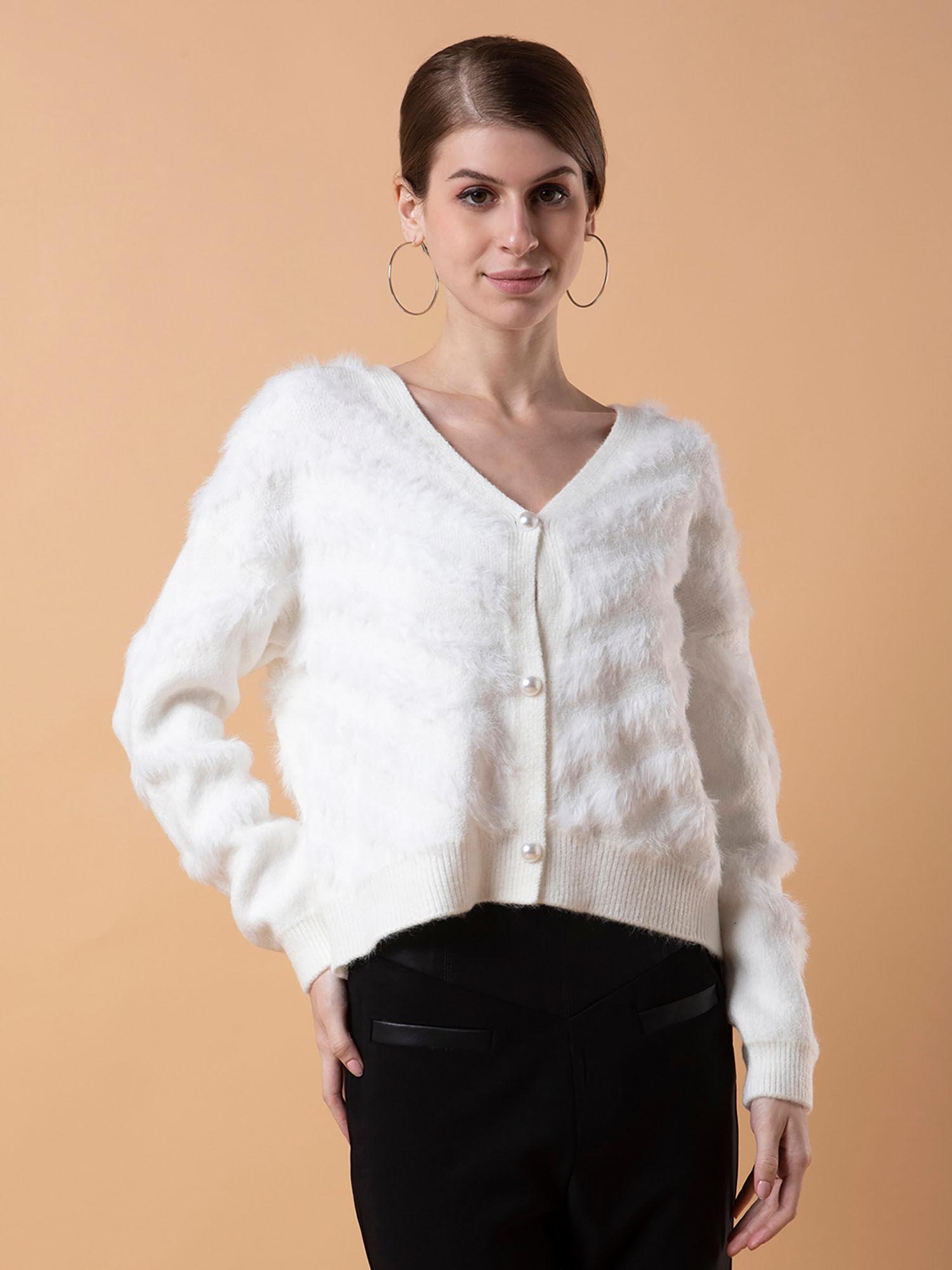 women solid white cardigan