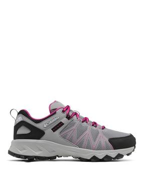 women sports shoes with synthetic upper