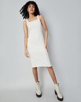 women square-neck sheath dress