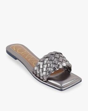 women square-toe flat sandals